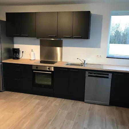 Дом отдыха Relax Noiseux *